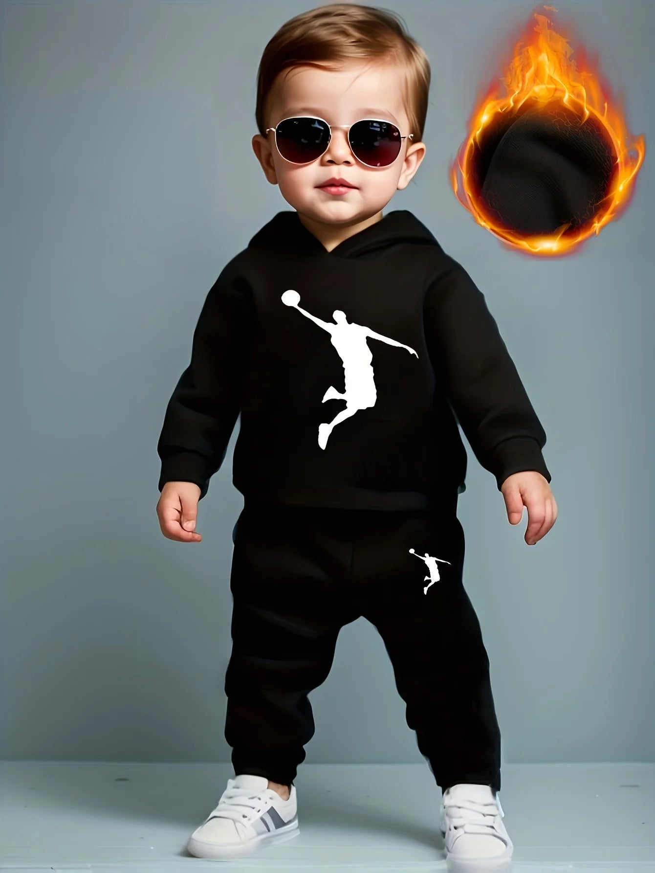 A fleece hoodie for a newborn baby boy in autumn and winter, paired with casual and fashionable long pants, is suitable for outd
