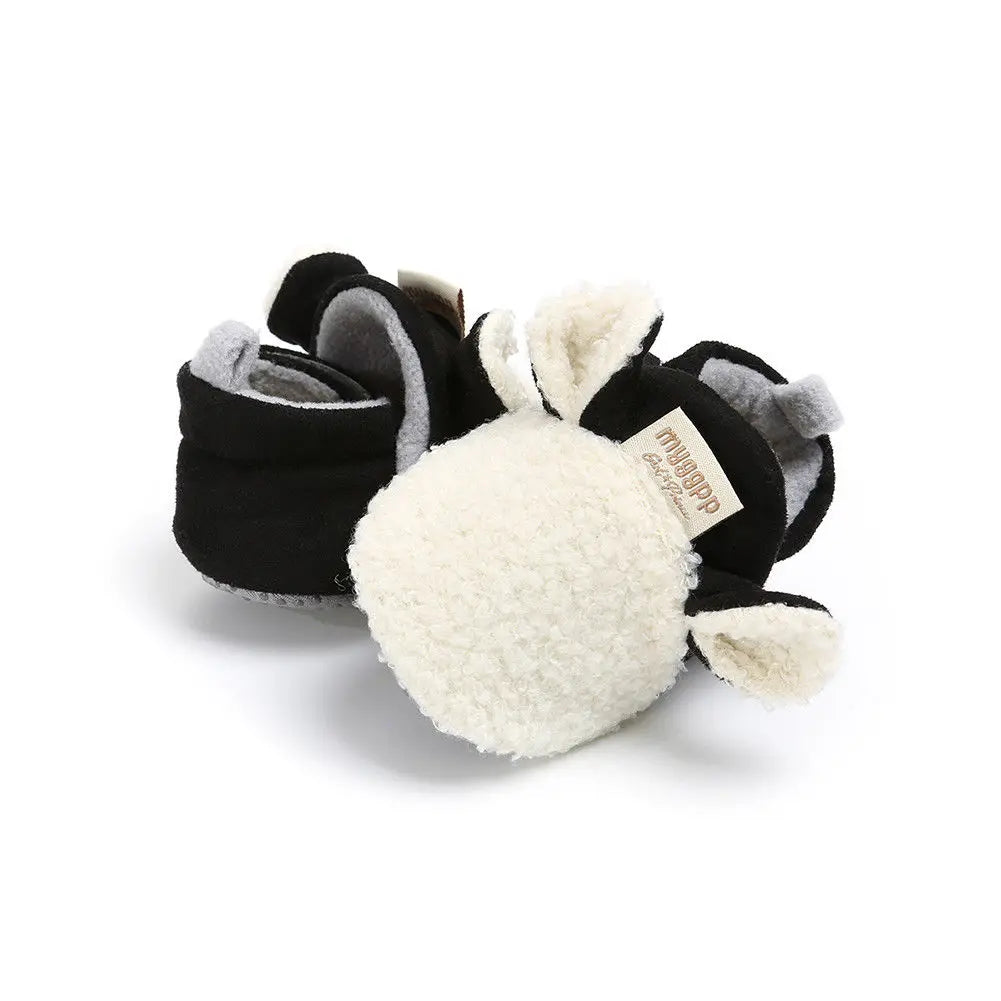 Soft and Cozy Fleece Baby Booties with Adorable Bear Design and Anti-Slip Sole for Winter Warmth and Comfort