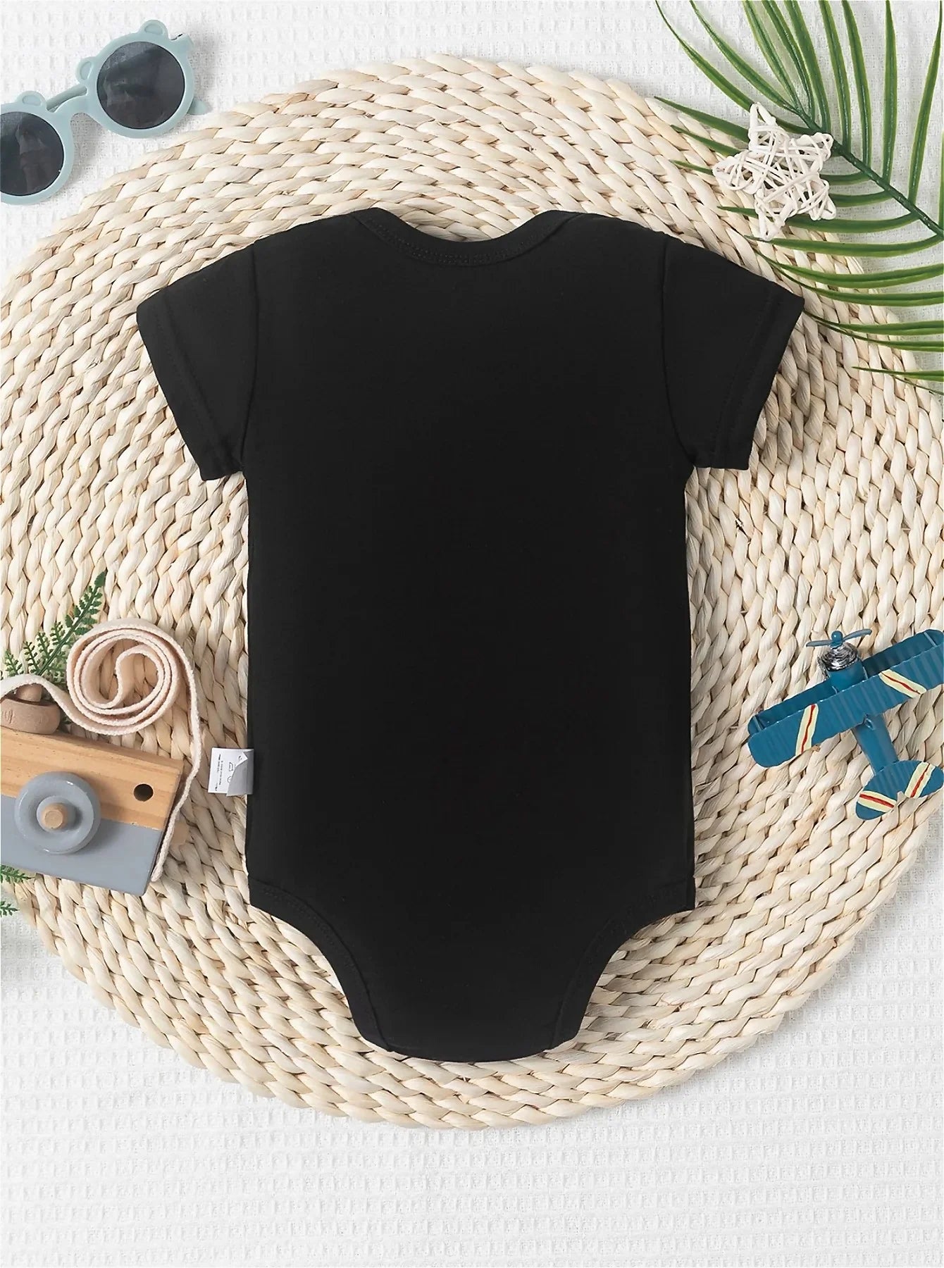 Baby Bodysuit Summer Crew Neck Fit Short Sleeve Infant Romper with Alphabet Print 